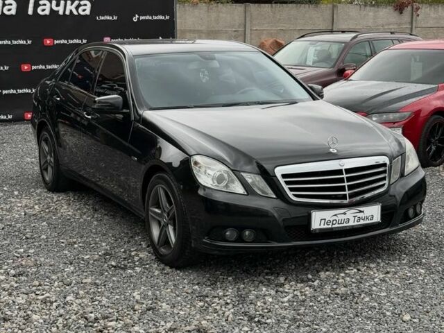 Черный Мерседес Е-Класс, объемом двигателя 2 л и пробегом 203 тыс. км за 12000 $, фото 2 на Automoto.ua