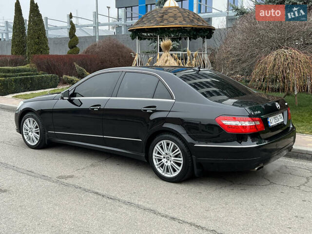 Черный Мерседес Е-Класс, объемом двигателя 3.5 л и пробегом 170 тыс. км за 11700 $, фото 3 на Automoto.ua