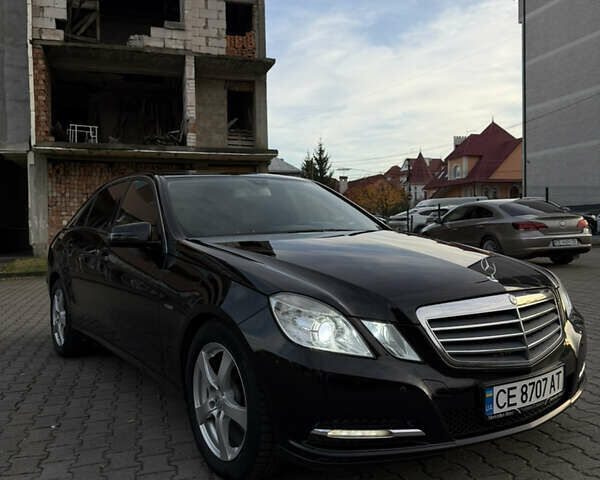 Черный Мерседес Е-Класс, объемом двигателя 2.14 л и пробегом 336 тыс. км за 11200 $, фото 4 на Automoto.ua