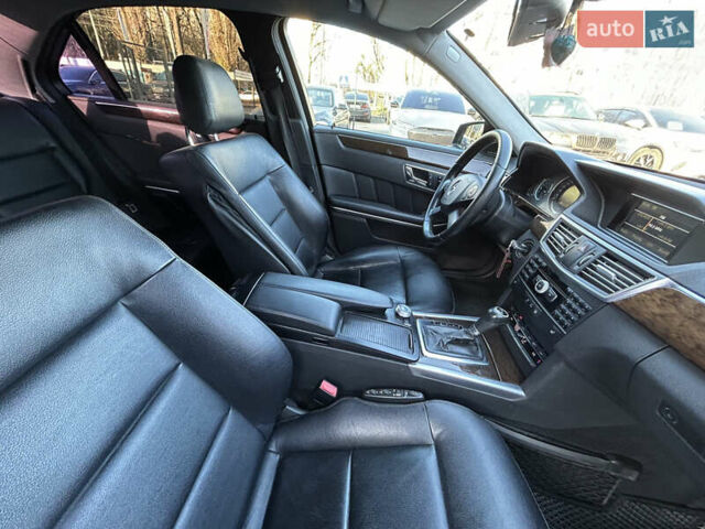Чорний Мерседес Е-Клас, об'ємом двигуна 2.14 л та пробігом 298 тис. км за 11900 $, фото 37 на Automoto.ua