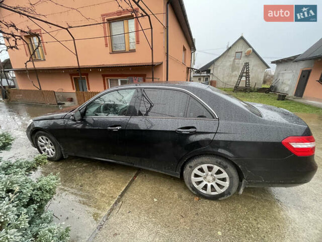 Чорний Мерседес Е-Клас, об'ємом двигуна 2.1 л та пробігом 269 тис. км за 10500 $, фото 5 на Automoto.ua