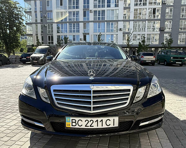 Чорний Мерседес Е-Клас, об'ємом двигуна 2.14 л та пробігом 199 тис. км за 17000 $, фото 2 на Automoto.ua