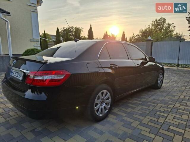 Черный Мерседес Е-Класс, объемом двигателя 2.14 л и пробегом 290 тыс. км за 11499 $, фото 22 на Automoto.ua