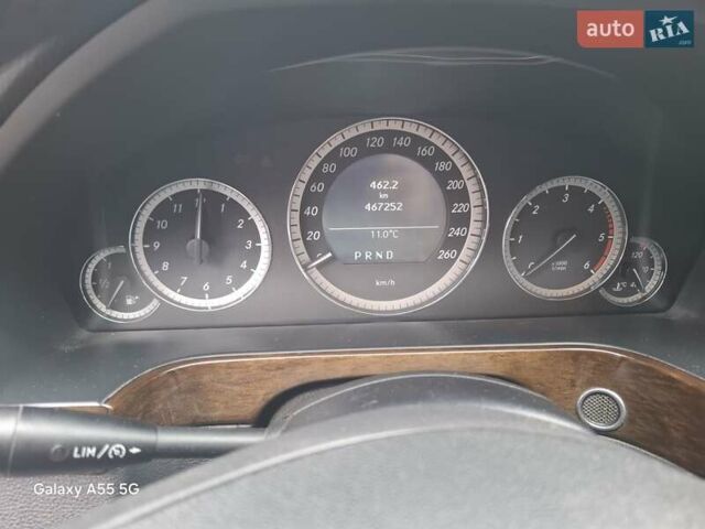 Черный Мерседес Е-Класс, объемом двигателя 2.14 л и пробегом 467 тыс. км за 11200 $, фото 8 на Automoto.ua