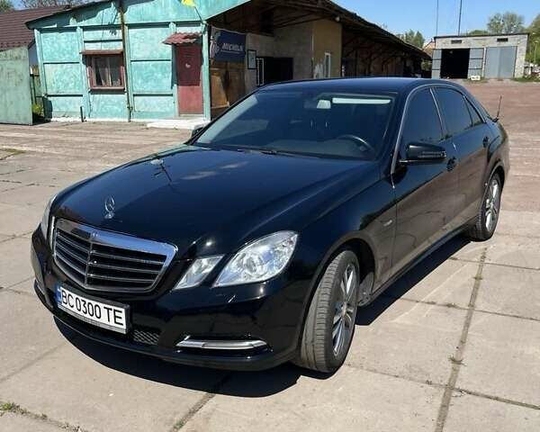 Чорний Мерседес Е-Клас, об'ємом двигуна 1.8 л та пробігом 311 тис. км за 10800 $, фото 7 на Automoto.ua
