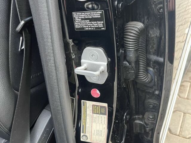 Чорний Мерседес Е-Клас, об'ємом двигуна 3.5 л та пробігом 160 тис. км за 13500 $, фото 15 на Automoto.ua