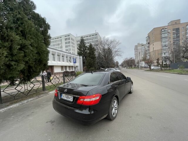 Чорний Мерседес Е-Клас, об'ємом двигуна 1.8 л та пробігом 400 тис. км за 9000 $, фото 3 на Automoto.ua