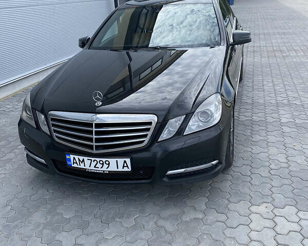 Чорний Мерседес Е-Клас, об'ємом двигуна 2.2 л та пробігом 380 тис. км за 13700 $, фото 14 на Automoto.ua