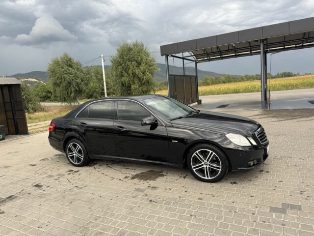Чорний Мерседес Е-Клас, об'ємом двигуна 2.1 л та пробігом 310 тис. км за 9950 $, фото 4 на Automoto.ua
