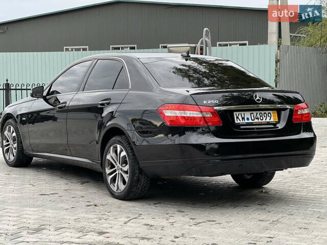 Чорний Мерседес Е-Клас, об'ємом двигуна 2.2 л та пробігом 320 тис. км за 10999 $, фото 24 на Automoto.ua