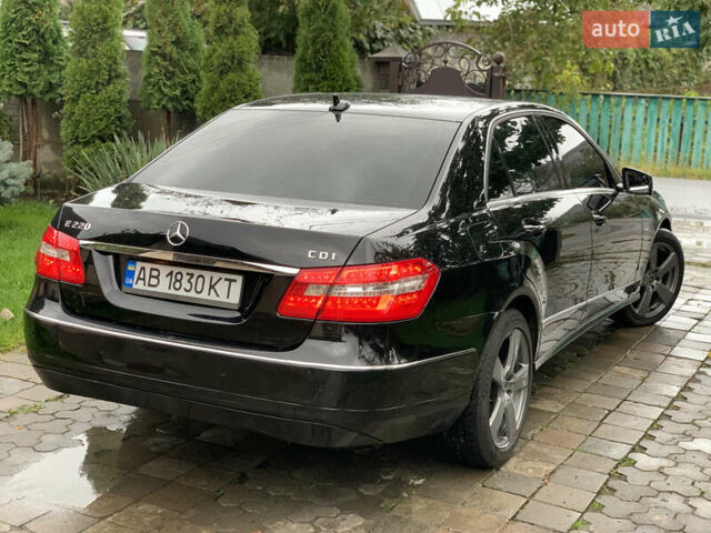 Чорний Мерседес Е-Клас, об'ємом двигуна 2.2 л та пробігом 397 тис. км за 10850 $, фото 59 на Automoto.ua