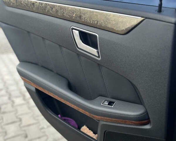 Чорний Мерседес Е-Клас, об'ємом двигуна 3.5 л та пробігом 160 тис. км за 13500 $, фото 11 на Automoto.ua