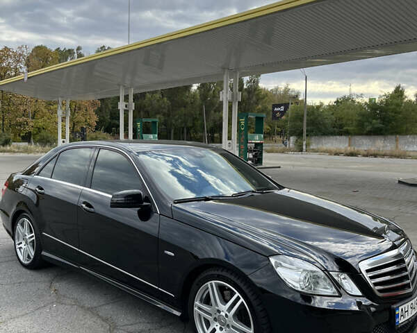 Чорний Мерседес Е-Клас, об'ємом двигуна 2.14 л та пробігом 145 тис. км за 16500 $, фото 2 на Automoto.ua