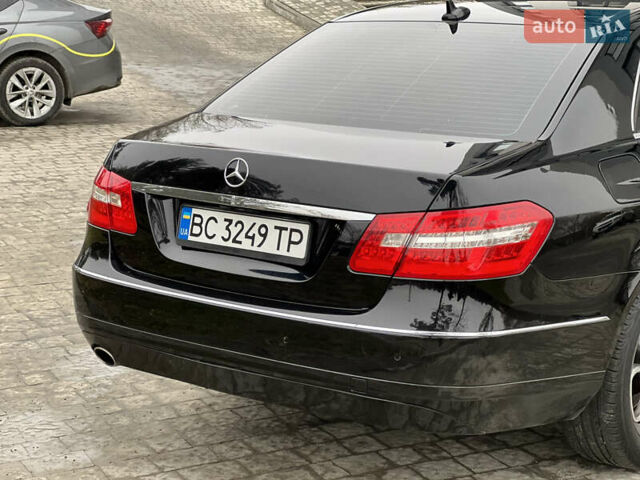 Черный Мерседес Е-Класс, объемом двигателя 1.8 л и пробегом 271 тыс. км за 8999 $, фото 8 на Automoto.ua