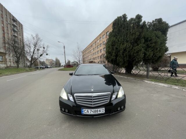 Чорний Мерседес Е-Клас, об'ємом двигуна 1.8 л та пробігом 400 тис. км за 9000 $, фото 2 на Automoto.ua