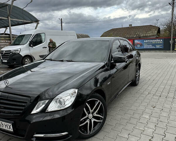 Чорний Мерседес Е-Клас, об'ємом двигуна 2.2 л та пробігом 285 тис. км за 12300 $, фото 10 на Automoto.ua