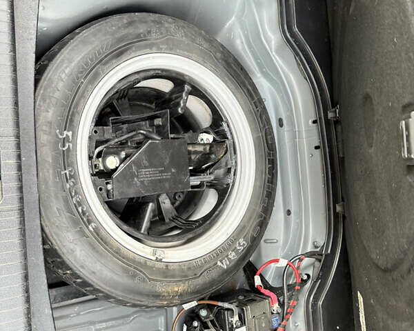 Черный Мерседес Е-Класс, объемом двигателя 2.14 л и пробегом 336 тыс. км за 11200 $, фото 23 на Automoto.ua