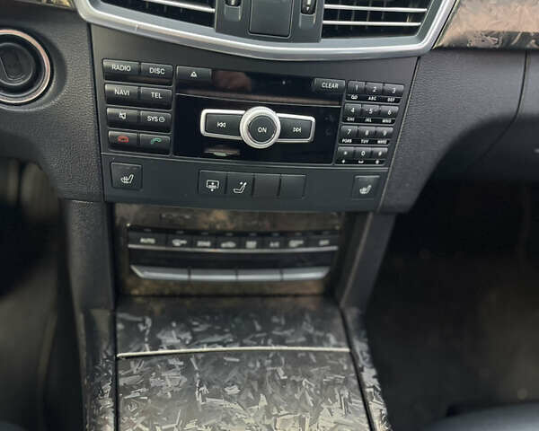 Чорний Мерседес Е-Клас, об'ємом двигуна 3.5 л та пробігом 160 тис. км за 13500 $, фото 9 на Automoto.ua