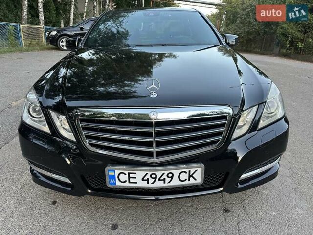 Черный Мерседес Е-Класс, объемом двигателя 2.14 л и пробегом 325 тыс. км за 12300 $, фото 3 на Automoto.ua