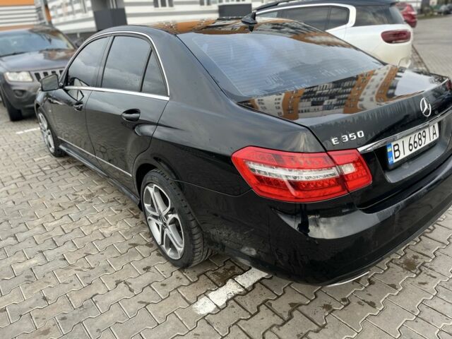Чорний Мерседес Е-Клас, об'ємом двигуна 3.5 л та пробігом 160 тис. км за 13500 $, фото 3 на Automoto.ua