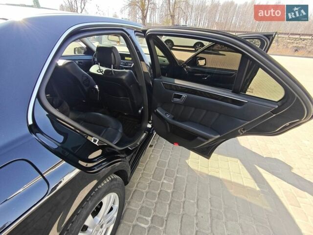 Чорний Мерседес Е-Клас, об'ємом двигуна 2.2 л та пробігом 231 тис. км за 12300 $, фото 44 на Automoto.ua