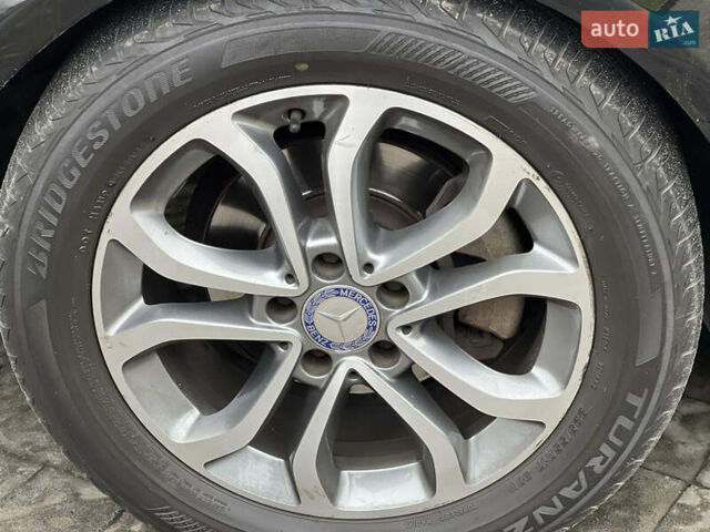 Черный Мерседес Е-Класс, объемом двигателя 1.8 л и пробегом 271 тыс. км за 8999 $, фото 14 на Automoto.ua