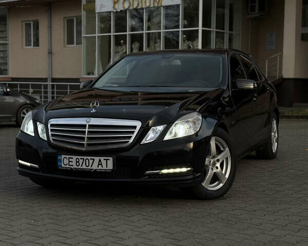 Черный Мерседес Е-Класс, объемом двигателя 2.14 л и пробегом 336 тыс. км за 11200 $, фото 2 на Automoto.ua