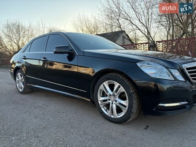 Чорний Мерседес Е-Клас, об'ємом двигуна 2.14 л та пробігом 326 тис. км за 14300 $, фото 5 на Automoto.ua