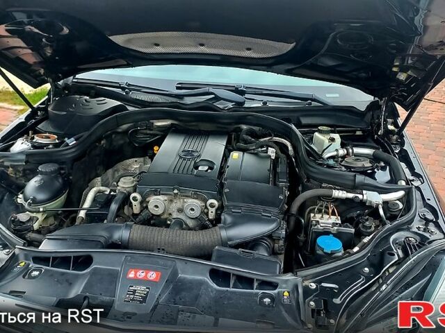 Чорний Мерседес Е-Клас, об'ємом двигуна 1.8 л та пробігом 280 тис. км за 10500 $, фото 11 на Automoto.ua