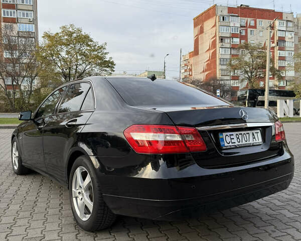 Черный Мерседес Е-Класс, объемом двигателя 2.14 л и пробегом 336 тыс. км за 11200 $, фото 7 на Automoto.ua