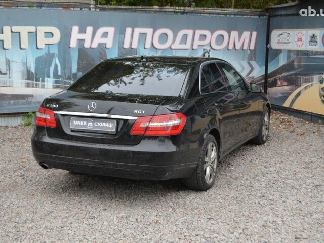 Чорний Мерседес Е-Клас, об'ємом двигуна 1.8 л та пробігом 385 тис. км за 10999 $, фото 5 на Automoto.ua