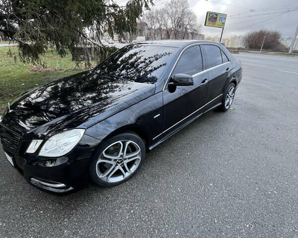 Чорний Мерседес Е-Клас, об'ємом двигуна 3.5 л та пробігом 160 тис. км за 13500 $, фото 4 на Automoto.ua