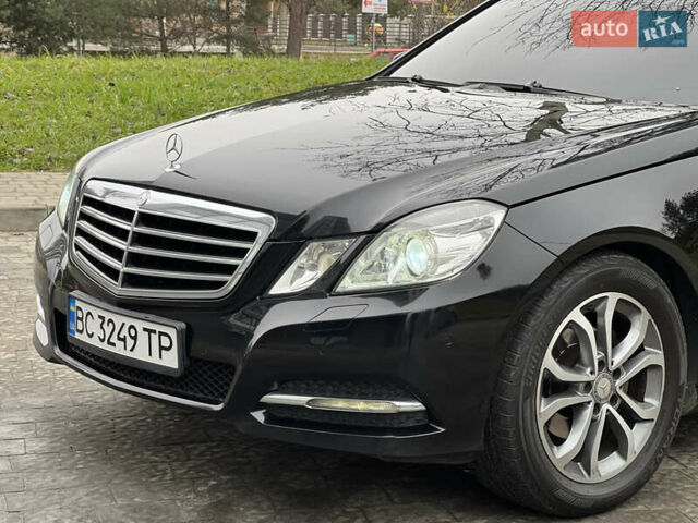 Черный Мерседес Е-Класс, объемом двигателя 1.8 л и пробегом 271 тыс. км за 8999 $, фото 3 на Automoto.ua