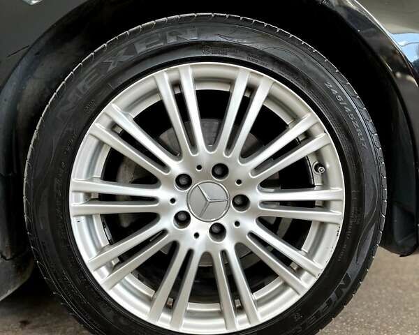 Мерседес Е-Класс 2012 в Тернополе на Automoto.ua Черный Мерседес Е-Класс, объемом двигателя 1.8 л и пробегом 280 тыс. км за 13990 $, фото 8 на Automoto.ua