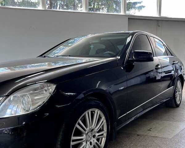 Мерседес Е-Класс 2012 в Тернополе на Automoto.ua Черный Мерседес Е-Класс, объемом двигателя 1.8 л и пробегом 280 тыс. км за 13990 $, фото 7 на Automoto.ua