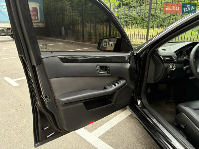 Чорний Мерседес Е-Клас, об'ємом двигуна 2.2 л та пробігом 393 тис. км за 14500 $, фото 15 на Automoto.ua
