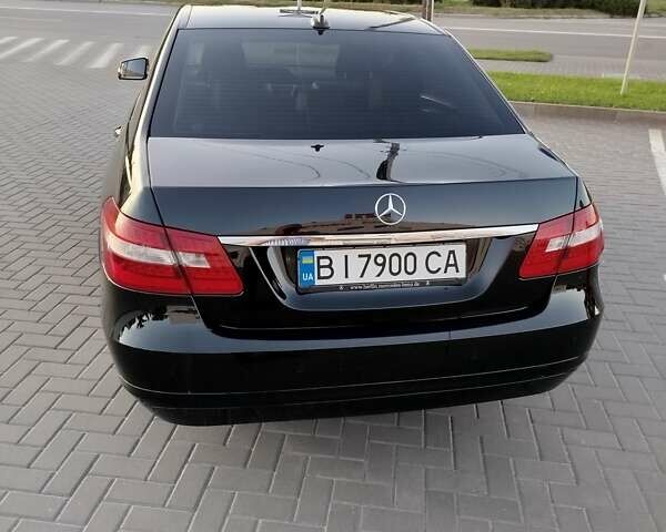 Чорний Мерседес Е-Клас, об'ємом двигуна 2.1 л та пробігом 182 тис. км за 15000 $, фото 6 на Automoto.ua
