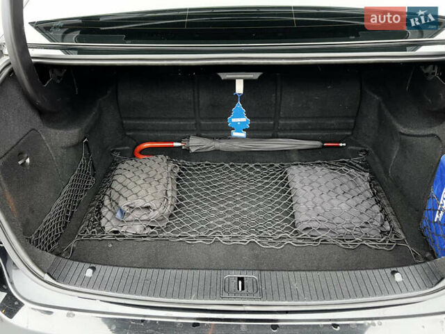 Черный Мерседес Е-Класс, объемом двигателя 1.8 л и пробегом 277 тыс. км за 10900 $, фото 19 на Automoto.ua