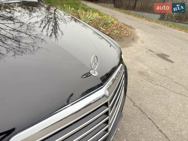 Черный Мерседес Е-Класс, объемом двигателя 2.14 л и пробегом 309 тыс. км за 15000 $, фото 16 на Automoto.ua