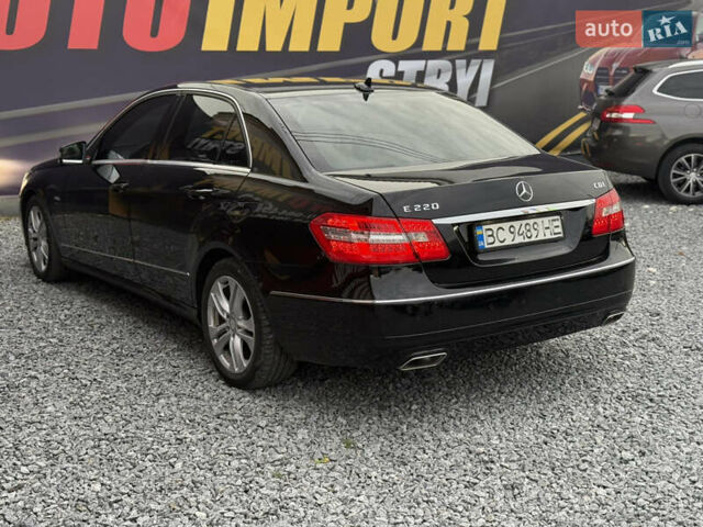 Черный Мерседес Е-Класс, объемом двигателя 2.2 л и пробегом 340 тыс. км за 12500 $, фото 15 на Automoto.ua