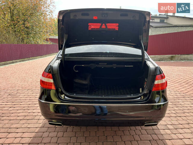 Черный Мерседес Е-Класс, объемом двигателя 2.14 л и пробегом 255 тыс. км за 14500 $, фото 69 на Automoto.ua