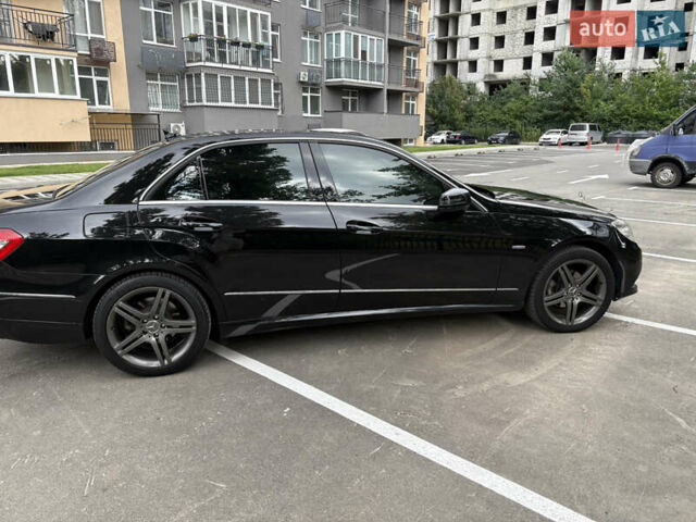 Чорний Мерседес Е-Клас, об'ємом двигуна 2.2 л та пробігом 393 тис. км за 14500 $, фото 7 на Automoto.ua