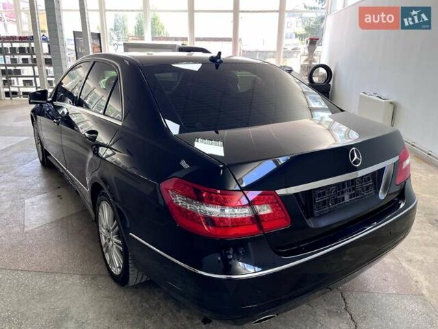 Мерседес Е-Класс 2012 в Тернополе на Automoto.ua Черный Мерседес Е-Класс, объемом двигателя 1.8 л и пробегом 280 тыс. км за 13990 $, фото 15 на Automoto.ua