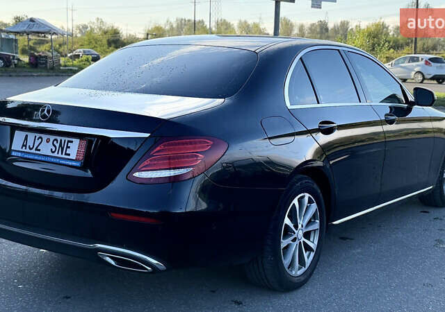 Чорний Мерседес Е-Клас, об'ємом двигуна 2.2 л та пробігом 249 тис. км за 19499 $, фото 22 на Automoto.ua