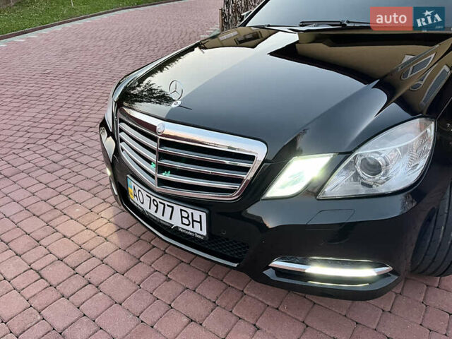 Черный Мерседес Е-Класс, объемом двигателя 2.14 л и пробегом 255 тыс. км за 14500 $, фото 45 на Automoto.ua