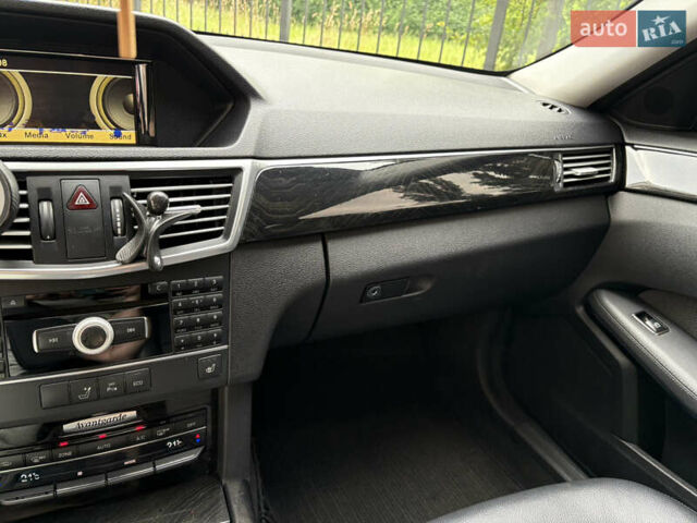 Чорний Мерседес Е-Клас, об'ємом двигуна 2.2 л та пробігом 393 тис. км за 14500 $, фото 20 на Automoto.ua