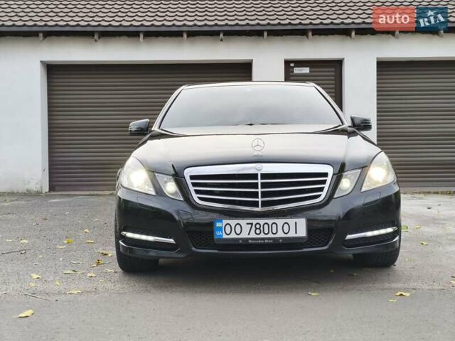 Черный Мерседес Е-Класс, объемом двигателя 2.99 л и пробегом 293 тыс. км за 13500 $, фото 18 на Automoto.ua