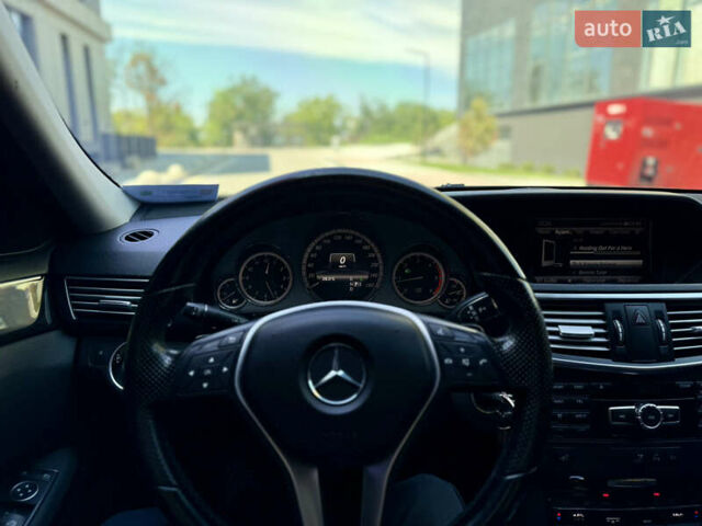 Черный Мерседес Е-Класс, объемом двигателя 2.2 л и пробегом 270 тыс. км за 14999 $, фото 17 на Automoto.ua