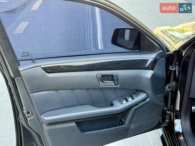 Черный Мерседес Е-Класс, объемом двигателя 2.2 л и пробегом 270 тыс. км за 14999 $, фото 11 на Automoto.ua