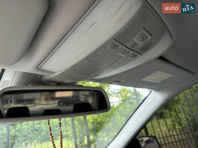 Чорний Мерседес Е-Клас, об'ємом двигуна 2.2 л та пробігом 393 тис. км за 14500 $, фото 24 на Automoto.ua